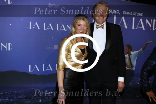 Amsterdam 12 december 2016
Premiere La La Land in Tuschinski. Sandra Ysbrandy met man