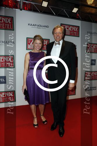 Amsterdam 14 november 2016
Premiere de zevende hemel in theater Carre. Sandra Ysbrandy en partner