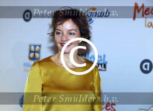 Utrecht 26 november 2016
Premiere Mees Kees in Utrecht met in hoofdrollen  Sanne Wallis de Vries Leendert de Ridder en Maarten Heijmans. Sanne Wallis de Vries met kinderen