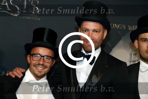 Amsterdam 15 november 2016
Premiere Fantastic beasts in Tuschinski. Sipke Jan Bousema met partner en vrienden