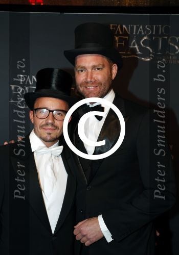 Amsterdam 15 november 2016
Premiere Fantastic beasts in Tuschinski. Sipke Jan Bousema met partner en vrienden