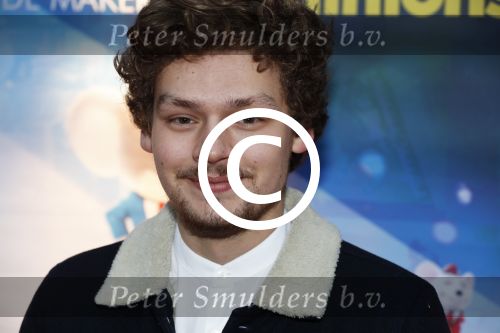 Amsterdam 10 december 2016
Premiere Sing in pathe arena. Holly Brood met vriend Soy Kroon