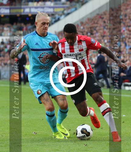 Eindhoven, 18 September 2016 PSV-Feyenoord, eindstand 0-1 Kompetitie Seizoen 2016/2017
Steven Bergwijn Rick Karsdorp