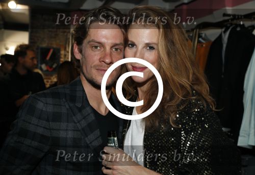 Amsterdam 15 november 2016 
Boekpresentatie Thomas Dekker. Het boek is geschreven door Thijs Zonneveld. Thijs met zijn vrouw Jojanneke v d Berge