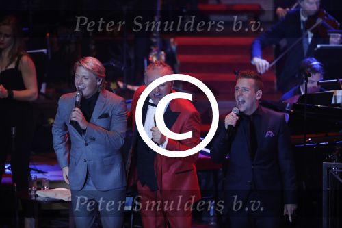 Amsterdam 28 november 2016
25 jaar Gordon artiest in het concertgebouw.
Gordon zingt met Wesley Klein en Thomas Berge