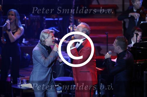 Amsterdam 28 november 2016
25 jaar Gordon artiest in het concertgebouw.
Gordon zingt met Wesley Klein en Thomas Berge