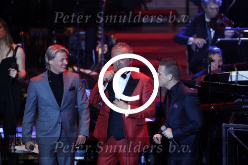 Amsterdam 28 november 2016
25 jaar Gordon artiest in het concertgebouw.
Gordon zingt met Wesley Klein en Thomas Berge