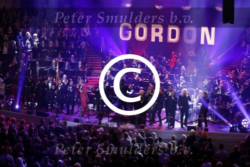 Amsterdam 28 november 2016
25 jaar Gordon artiest in het concertgebouw.
Gordon zingt met Wesley Klein en Thomas Berge