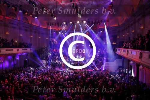 Amsterdam 28 november 2016
25 jaar Gordon artiest in het concertgebouw.
Gordon zingt met Wesley Klein en Thomas Berge