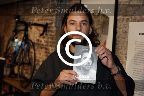 Amsterdam 15 november 2016 
Boekpresentatie Thomas Dekker. Het boek is geschreven door Thijs Zonneveld.