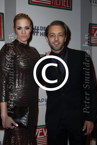 Amsterdam 14 november 2016
Premiere de zevende hemel in theater Carre. Tommie Christiaan en partner Michelle Splietelhof