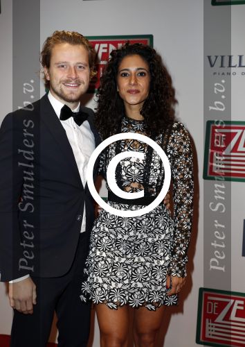 Amsterdam 14 november 2016
Premiere de zevende hemel in theater Carre. Toprak Yalciner met vriend