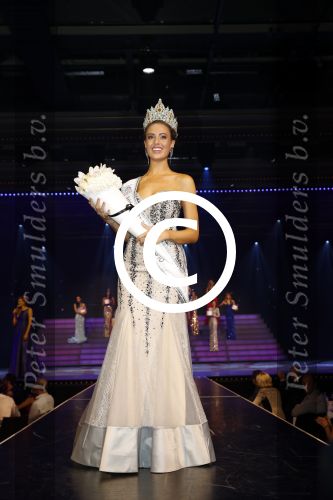 Hilversum 26 september 2016
Finale miss Nederland verkiezing in studio 21. Kim Kotter en Viktor Brand presenteren het.