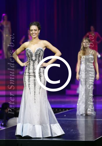Hilversum 26 september 2016
Finale miss Nederland verkiezing in studio 21. Kim Kotter en Viktor Brand presenteren het. Winares Zoey Ivory