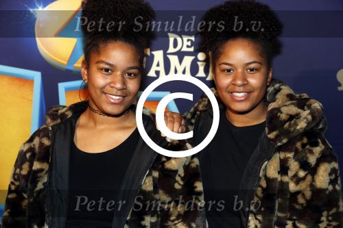 Amsterdam 3 december 2017
Premiere Familie Slim in Tuschinski.
Aaliyah en Djaleeza Matauseja