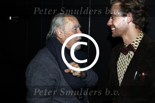 Utrecht 12 december 2017
Premiere Hendrik Groen in schouwburg Utrecht.
De cast bestaat uit Beau Schneider, Mike Weerts, Plien van Bennekom/Cynthia Abma, Myrthe Burger, Rufus Hegeman, Britte Lagcher. Eric Schneider met zoon Beau