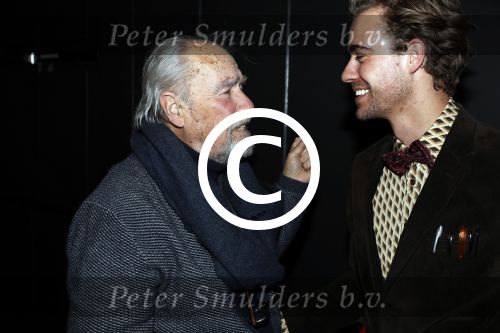 Utrecht 12 december 2017
Premiere Hendrik Groen in schouwburg Utrecht.
De cast bestaat uit Beau Schneider, Mike Weerts, Plien van Bennekom/Cynthia Abma, Myrthe Burger, Rufus Hegeman, Britte Lagcher. Eric Schneider met zoon Beau