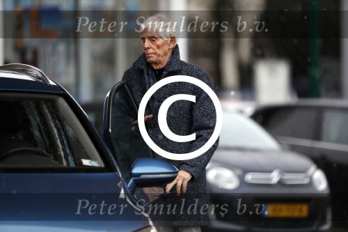 Maarssen 9 december 2017
Berend Boudewijn haalt zijn partrnber Martine Bijl op bij schoonheidssalon.
