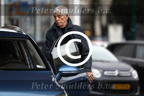 Maarssen 9 december 2017
Berend Boudewijn haalt zijn partrnber Martine Bijl op bij schoonheidssalon.