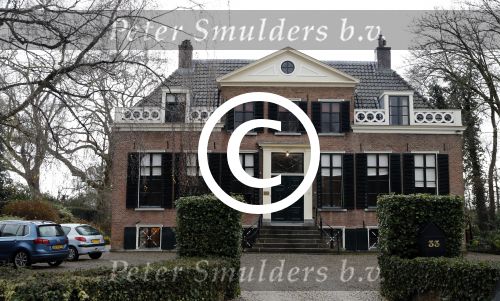 Maarssen 9 december 2017
Berend Boudewijn haalt zijn partrnber Martine Bijl op bij schoonheidssalon.