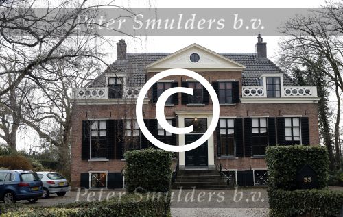 Maarssen 9 december 2017
Berend Boudewijn haalt zijn partrnber Martine Bijl op bij schoonheidssalon.