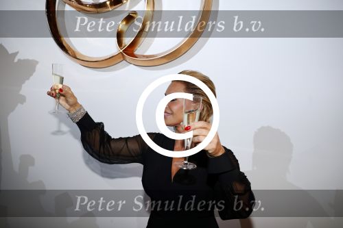 Amsterdam 7 december 2017
Luxury fair in de RAI. Connie Witteman met vriend Eugene v Dun