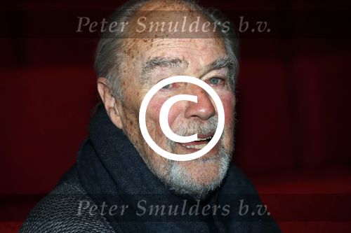 Utrecht 12 december 2017
Premiere Hendrik Groen in schouwburg Utrecht.
De cast bestaat uit Beau Schneider, Mike Weerts, Plien van Bennekom/Cynthia Abma, Myrthe Burger, Rufus Hegeman, Britte Lagcher.
Eric Schneider