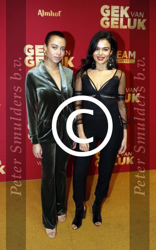 Amsterdam 27 november 2017
Premiere gek van geluk in Tuschinski. Farida Smit met een vriendin