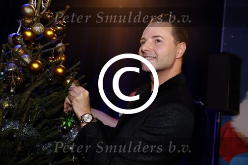 Amsterdam 6 december 2017  
Nicolette Kluijver, Jamai Loman, Fred van Leer, Katja Schuurman, Freek van Noortwijk, Tim Douwsma, Levi van Kempen, Pip Pellens, Mascha Feoktistova, Gregor van Vlierden, Kees Tol, Toprak Yalciner, Esmee van Kempen, Sarah Chronis, Marlijn Weerdenburg, Vajen van den Bosch, Tommie Christiaan en Sanne Vogel tijdens Sky Radio Christmas Tree For Charity in het studenthotel.