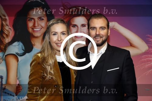 Amsterdam 10 december 2017
Premiere K3 in Tuschinski. Frederik Sonck met partner