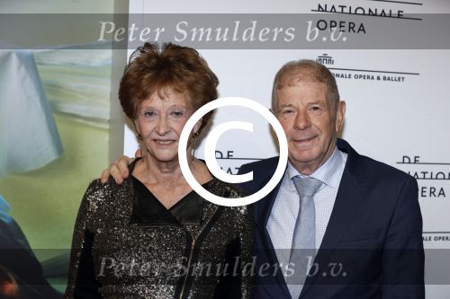 Amsterdam 1 december 2017 
Ballet voorstelling in de Stopera in Amsterdam. Frits Barend met zijn vrouw Marijke