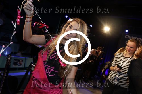 Amsterdam 6 december 2017  
Nicolette Kluijver, Jamai Loman, Fred van Leer, Katja Schuurman, Freek van Noortwijk, Tim Douwsma, Levi van Kempen, Pip Pellens, Mascha Feoktistova, Gregor van Vlierden, Kees Tol, Toprak Yalciner, Esmee van Kempen, Sarah Chronis, Marlijn Weerdenburg, Vajen van den Bosch, Tommie Christiaan en Sanne Vogel tijdens Sky Radio Christmas Tree For Charity in het studenthotel.