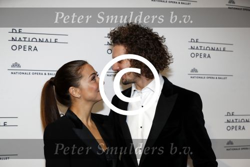 Amsterdam 1 december 2017 
Ballet voorstelling in de Stopera in Amsterdam. Georgina Verbaan met vriend