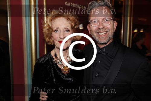 Amsterdam 20 november 2017
Musical awards voor amateurs in Carre. Gerrie v d Klei met een kennis