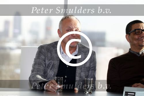 Amsterdam 12 december 2017
Presentatie All Mixed upthe challenge  tbv stichting Alzheimer
Aanwezig Gordon Jurgen Raymann Tineke Schouten Sipke Jan Bousema en Bergit Lewis