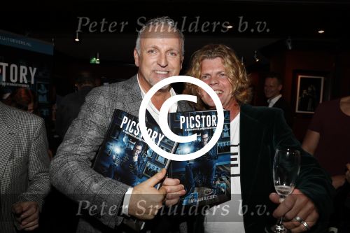 Amsterdam 16 november 2017 
Boekpresentatie William Rutten bij hard Rock cafe. Gordon met Toni Peroni