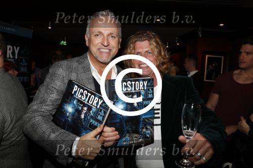 Amsterdam 16 november 2017 
Boekpresentatie William Rutten bij hard Rock cafe. Gordon met Toni Peroni