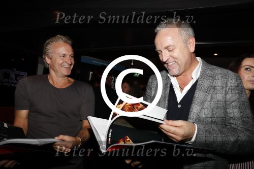 Amsterdam 16 november 2017 
Boekpresentatie William Rutten bij hard Rock cafe. Gordon met Erland Galjaard