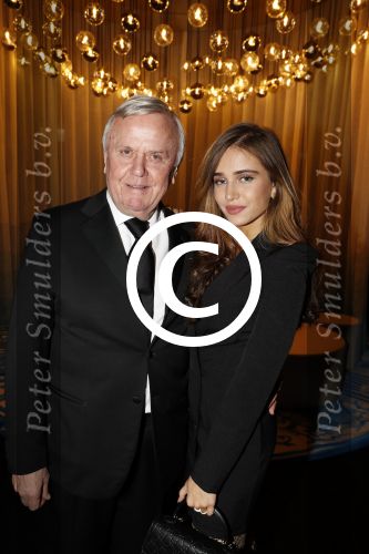 Amsterdam 7 december 2017
Luxury fair in de RAI. 
Harry Mens met dochter Nour Mens