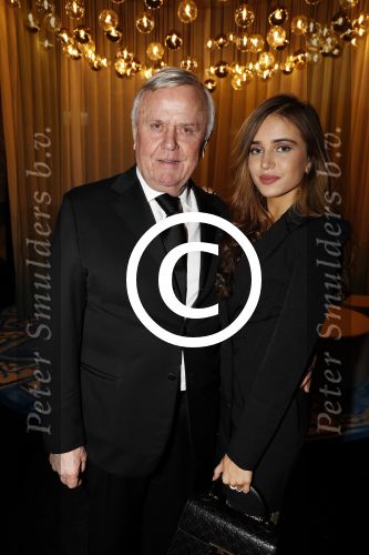 Amsterdam 7 december 2017
Luxury fair in de RAI. 
Harry Mens met dochter Nour Mens