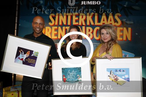 Amsterdam 14 november 2017 
Presentatie sinterklaasboeken Jumbo in carre . Winston Gerschtanowitz presenteert het. Dit jaar hebben Humberto Tan Ellen Hoog en Lauren Verster de verhalen geschreven. Lauren is zwanger