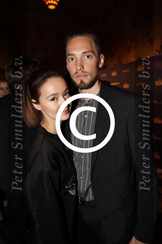 Amsterdam 3 december 2017
Premiere Familie Slim in Tuschinski.
Jennifer de Jong met nieuwe vriend en haar dochter