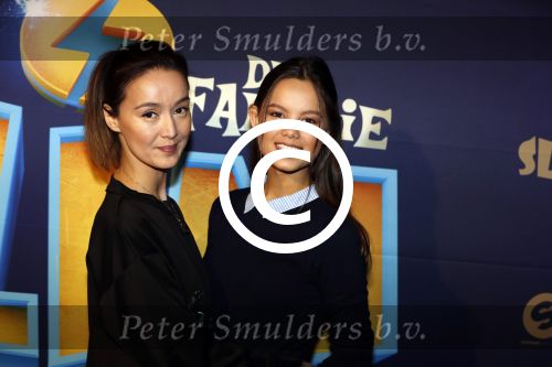 Amsterdam 3 december 2017
Premiere Familie Slim in Tuschinski.
Brutale Meisjes Jennifer de Jong en Tatum dagelet
