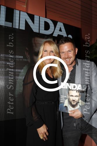 Amsterdam 14 november 2017
Presentatie Linda Man met Linda de Mol en Johnny de Mol in de bijlmerbajes.