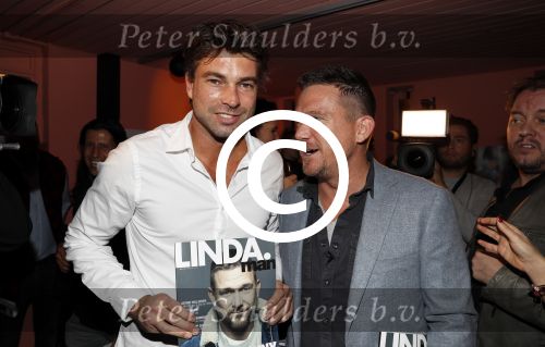 Amsterdam 14 november 2017
Presentatie Linda Man met Linda de Mol en Johnny de Mol in de bijlmerbajes. Johnny en Rick Brandsteder