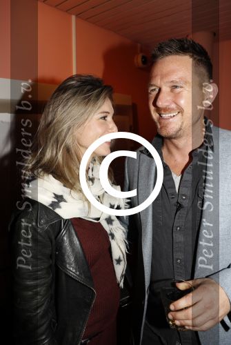 Amsterdam 14 november 2017
Presentatie Linda Man met Linda de Mol en Johnny de Mol in de bijlmerbajes. Johnny met zijn zwangere vriendin Anouk v Schie