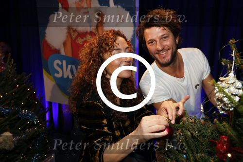 Amsterdam 6 december 2017  
Nicolette Kluijver, Jamai Loman, Fred van Leer, Katja Schuurman, Freek van Noortwijk, Tim Douwsma, Levi van Kempen, Pip Pellens, Mascha Feoktistova, Gregor van Vlierden, Kees Tol, Toprak Yalciner, Esmee van Kempen, Sarah Chronis, Marlijn Weerdenburg, Vajen van den Bosch, Tommie Christiaan en Sanne Vogel tijdens Sky Radio Christmas Tree For Charity in het studenthotel.