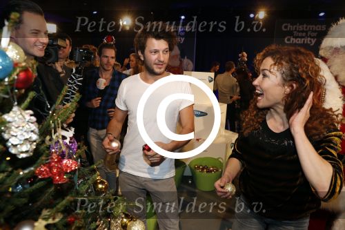 Amsterdam 6 december 2017  
Nicolette Kluijver, Jamai Loman, Fred van Leer, Katja Schuurman, Freek van Noortwijk, Tim Douwsma, Levi van Kempen, Pip Pellens, Mascha Feoktistova, Gregor van Vlierden, Kees Tol, Toprak Yalciner, Esmee van Kempen, Sarah Chronis, Marlijn Weerdenburg, Vajen van den Bosch, Tommie Christiaan en Sanne Vogel tijdens Sky Radio Christmas Tree For Charity in het studenthotel.