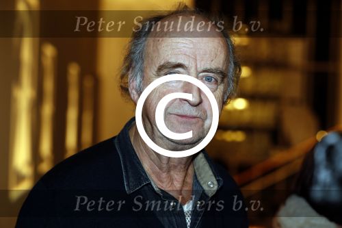 Utrecht 12 december 2017
Premiere Hendrik Groen in schouwburg Utrecht.
De cast bestaat uit Beau Schneider, Mike Weerts, Plien van Bennekom/Cynthia Abma, Myrthe Burger, Rufus Hegeman, Britte Lagcher. Kees Hulst