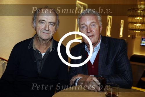 Utrecht 12 december 2017
Premiere Hendrik Groen in schouwburg Utrecht.
De cast bestaat uit Beau Schneider, Mike Weerts, Plien van Bennekom/Cynthia Abma, Myrthe Burger, Rufus Hegeman, Britte Lagcher. Kees Hulst Andre v Duin Olga Zuiderhoek en Tim oliehoek